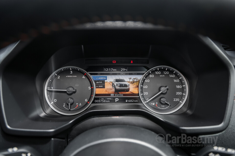 Mitsubishi Triton Mk3 (2024) Interior