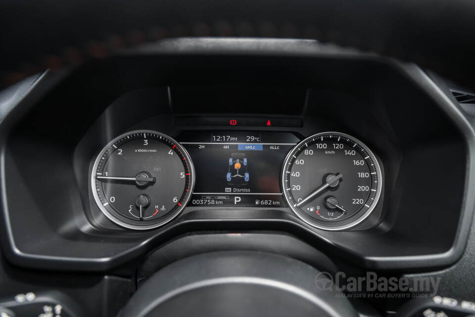Mitsubishi Triton Mk3 (2024) Interior