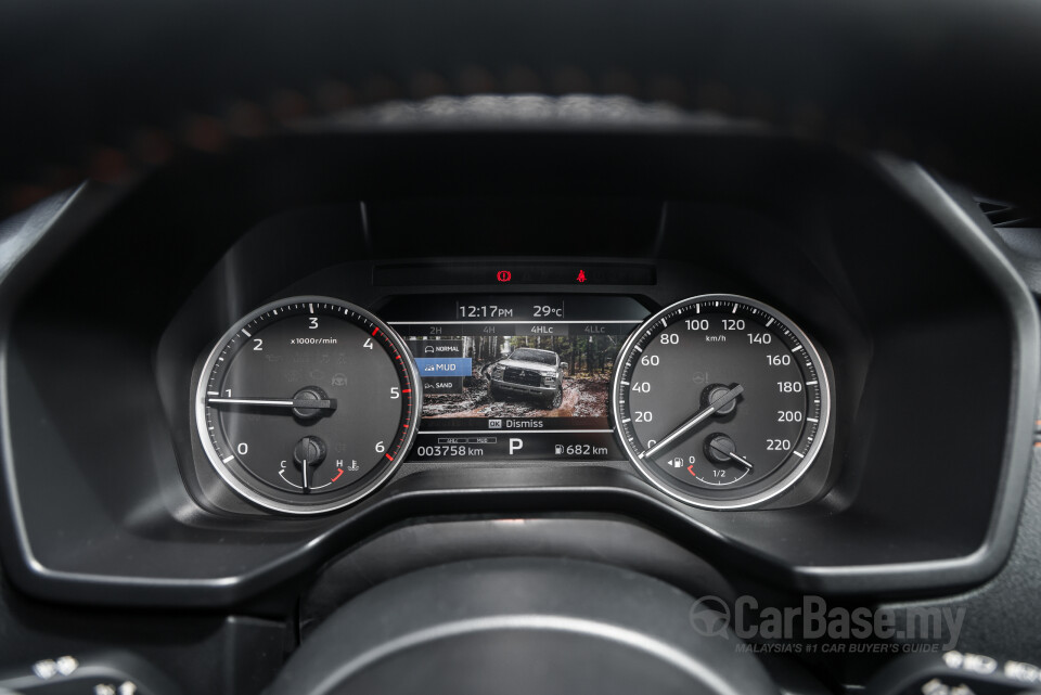 Mitsubishi Triton Mk3 (2024) Interior