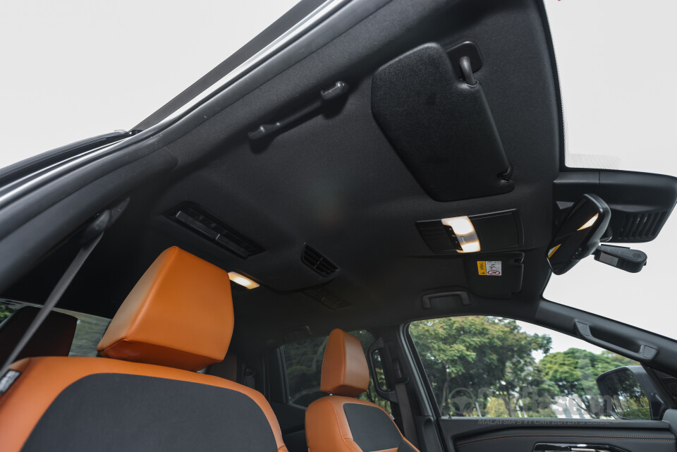 Mitsubishi Triton Mk3 (2024) Interior