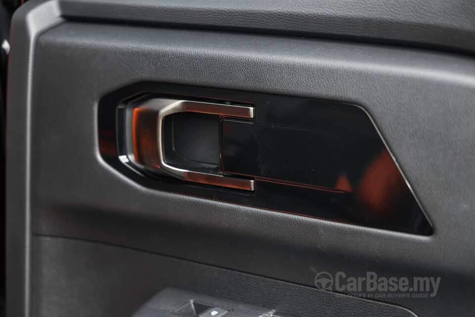 Mitsubishi Triton Mk3 (2024) Interior