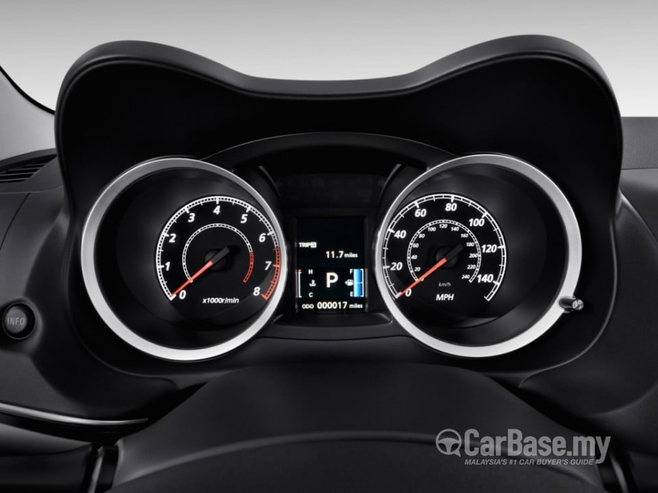 Mitsubishi Lancer Sportback Mk1 (2011) Interior