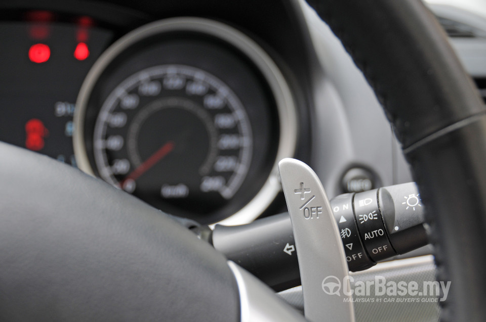 Mitsubishi Lancer Sportback Mk1 (2011) Interior