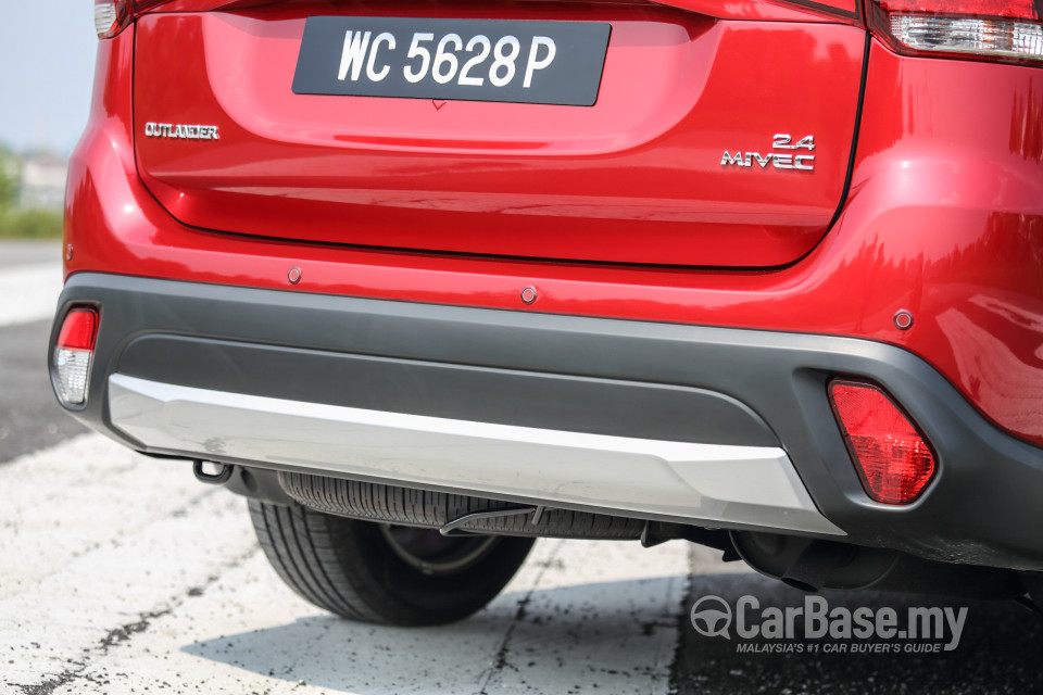 Mitsubishi Outlander RE Facelift (2016) Exterior