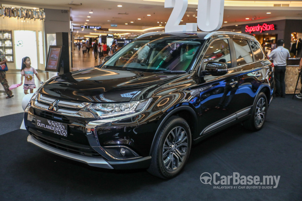Mitsubishi Outlander RE Facelift (2016) Exterior