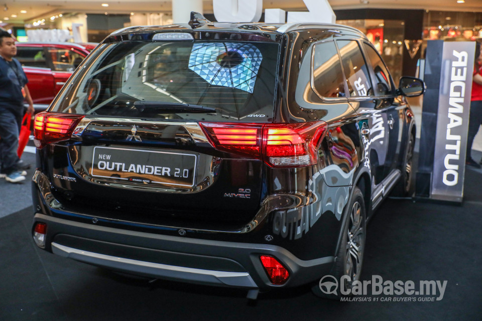 Mitsubishi Outlander RE Facelift (2016) Exterior