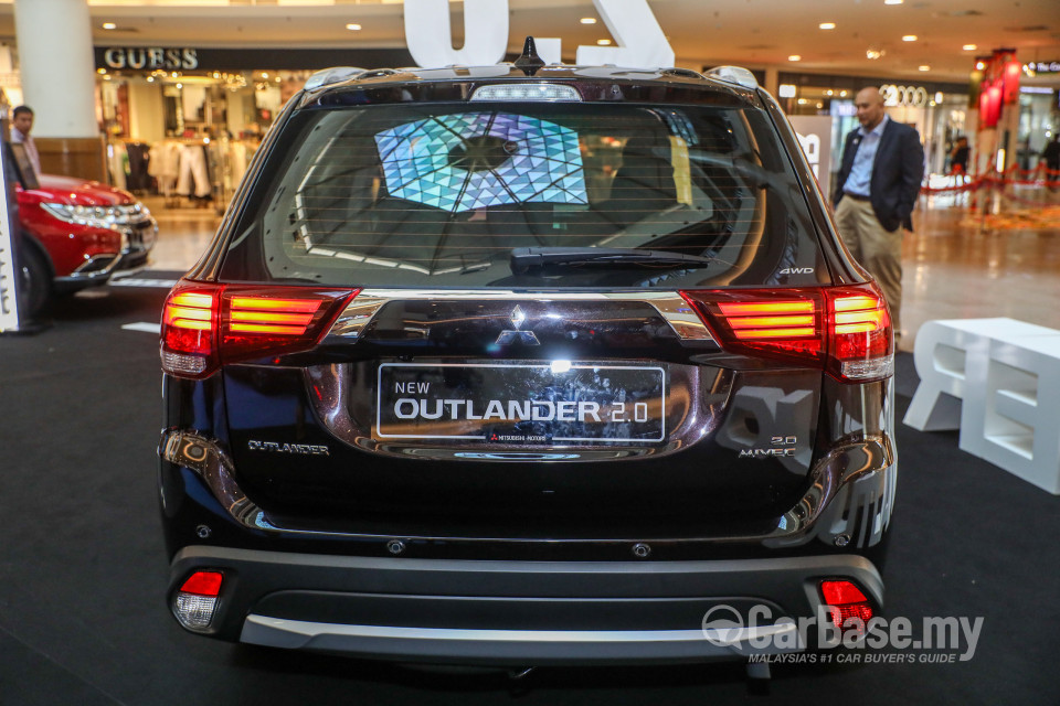 Mitsubishi Outlander RE Facelift (2016) Exterior