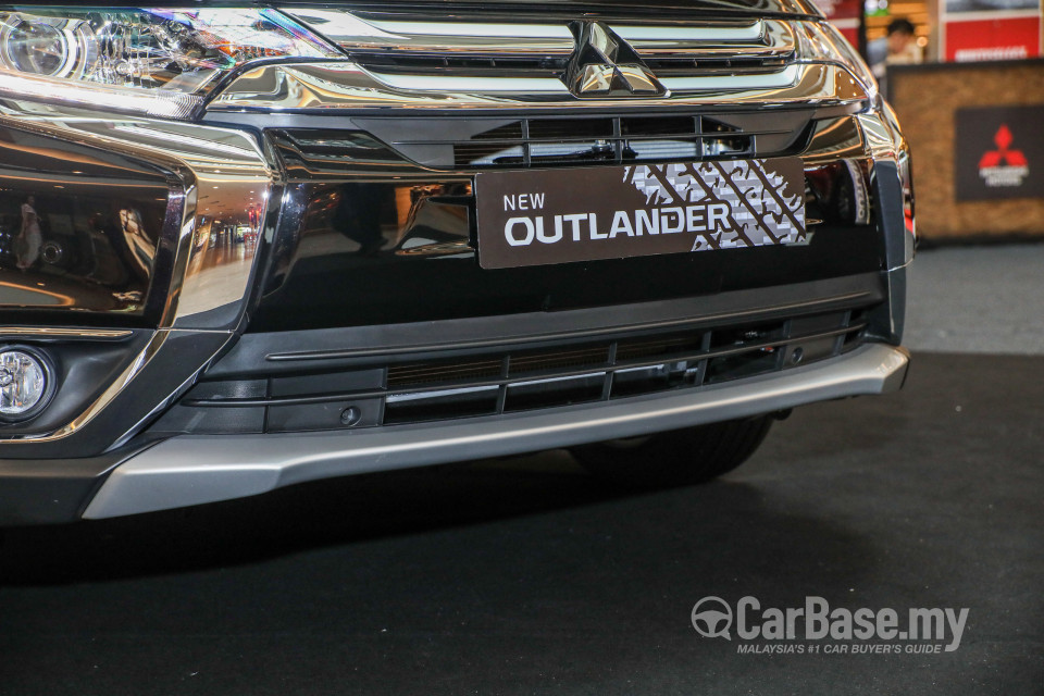 Mitsubishi Outlander RE Facelift (2016) Exterior