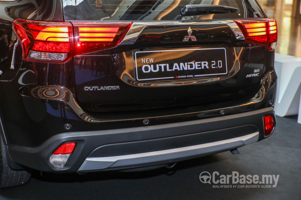 Mitsubishi Outlander RE Facelift (2016) Exterior