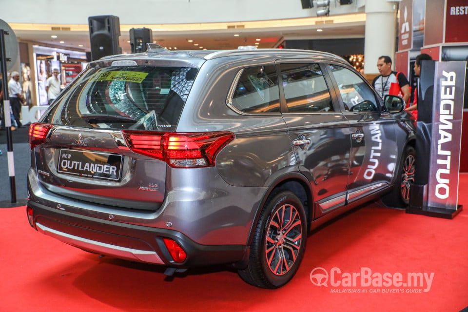 Mitsubishi Outlander RE Facelift (2016) Exterior