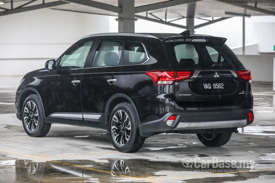 Mitsubishi Outlander RE Facelift (2016) Exterior