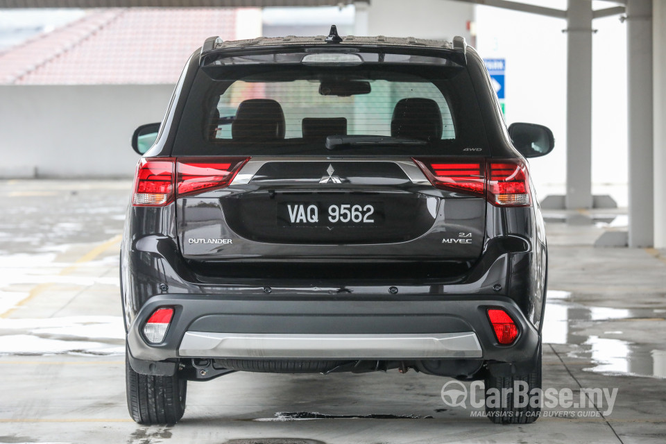 Mitsubishi Outlander RE Facelift (2016) Exterior