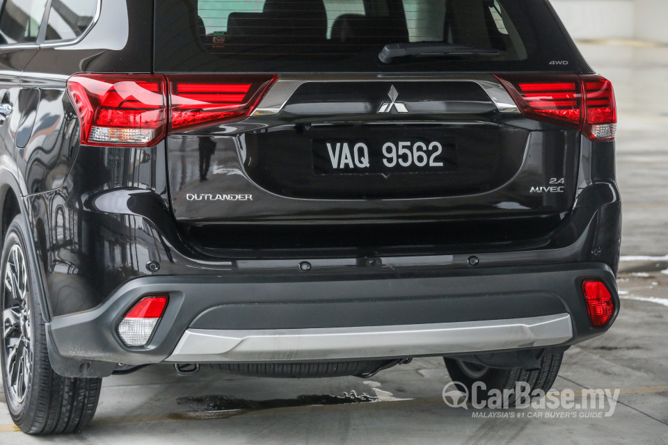 Mitsubishi Outlander RE Facelift (2016) Exterior