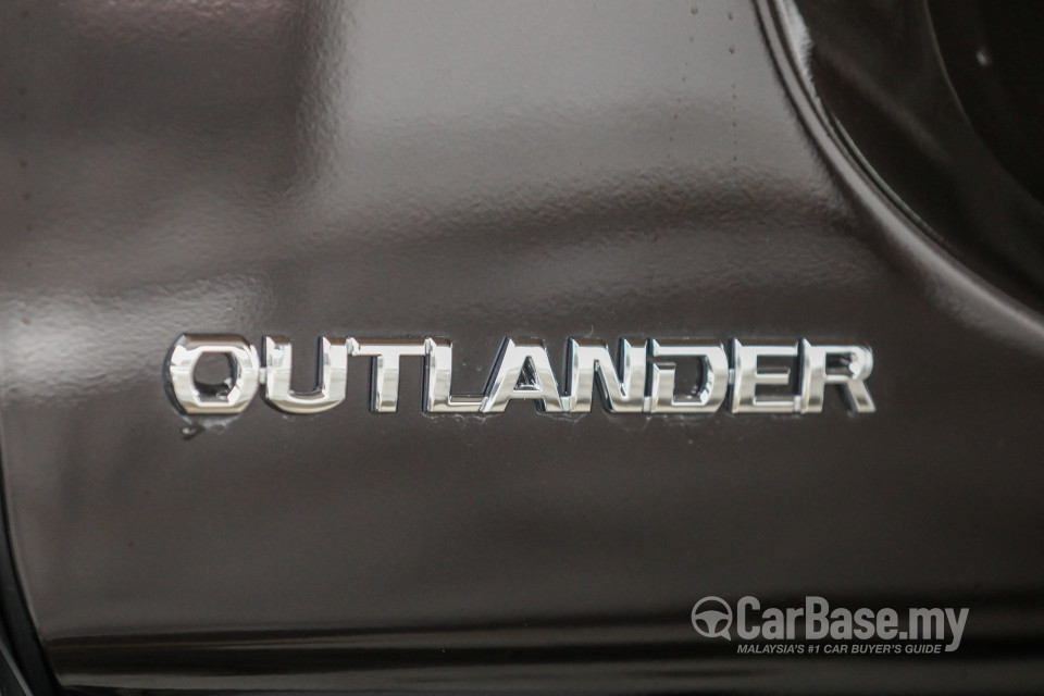 Mitsubishi Outlander RE Facelift (2016) Exterior