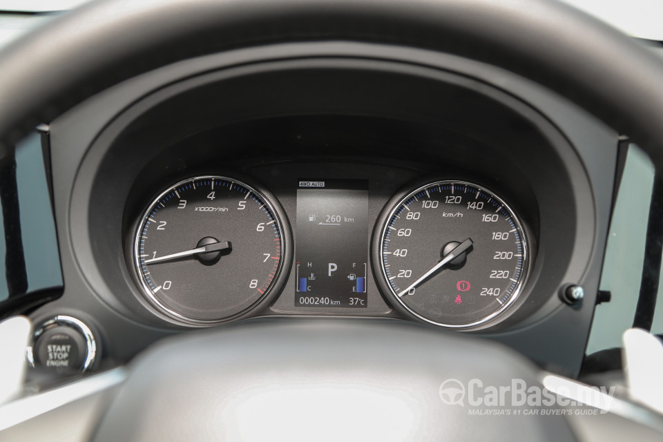 Mitsubishi Outlander RE Facelift (2016) Interior