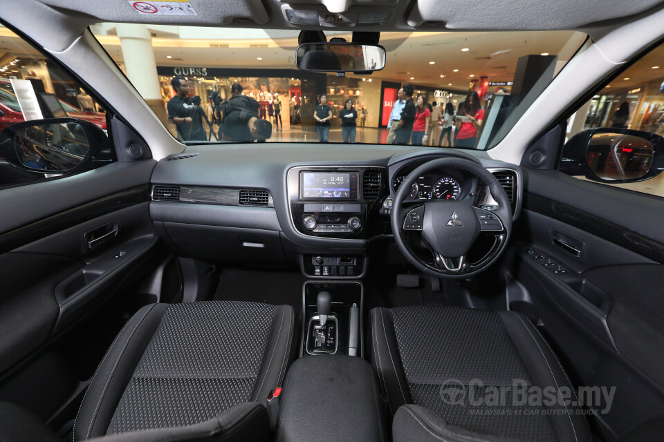 Mitsubishi ASX Mk1 Facelift (2013) Interior