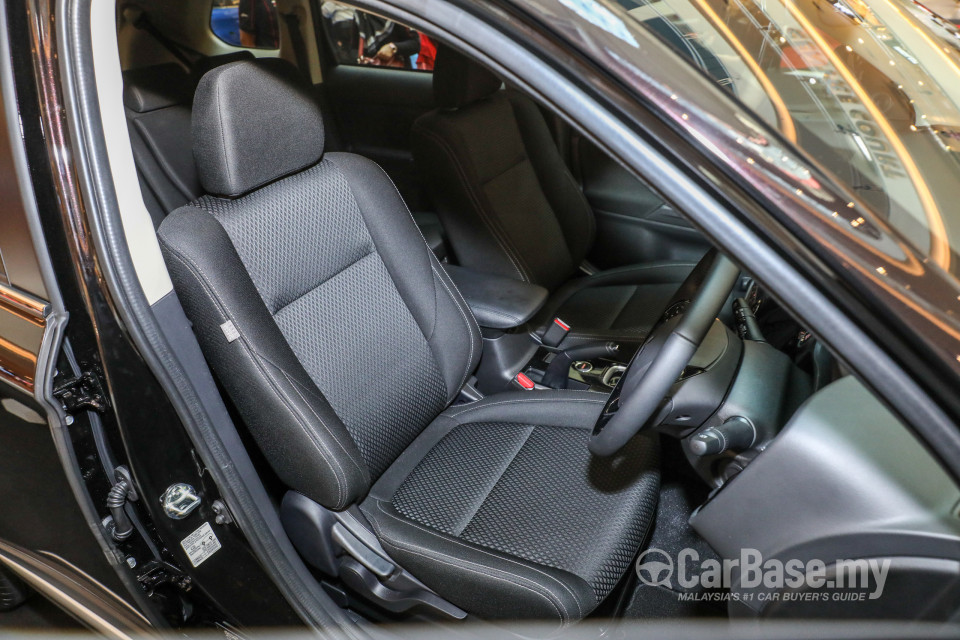 Mitsubishi Outlander RE Facelift (2016) Interior