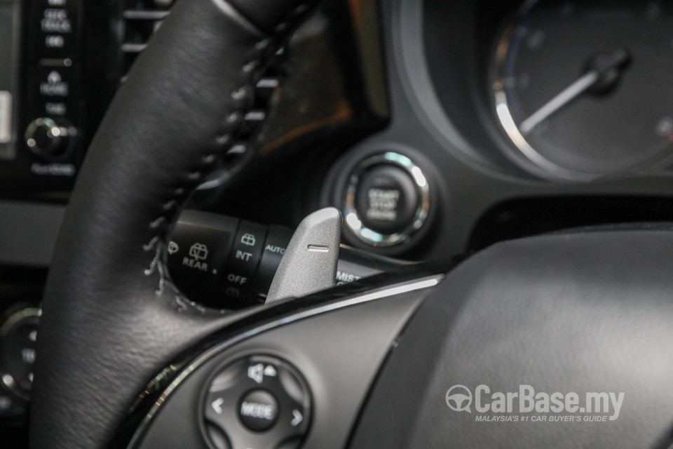 Mitsubishi Outlander RE Facelift (2016) Interior