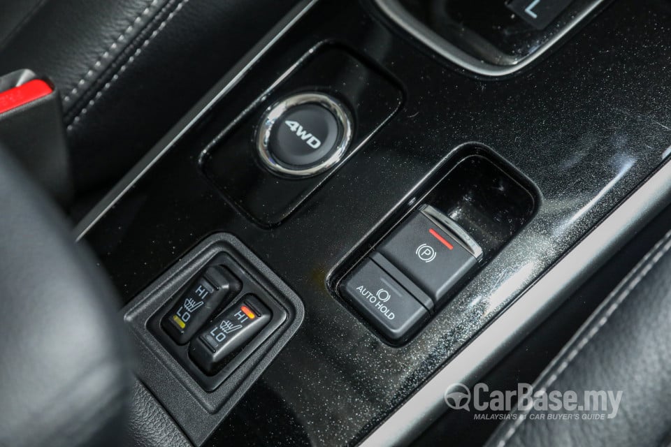 Mitsubishi Outlander RE Facelift (2016) Interior