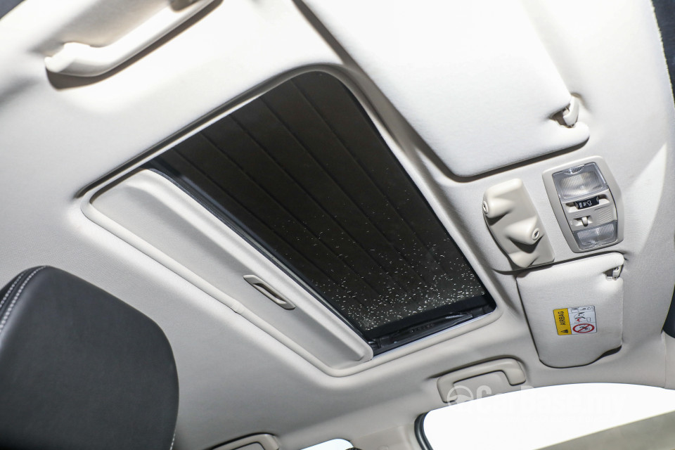 Mitsubishi Outlander RE Facelift (2016) Interior