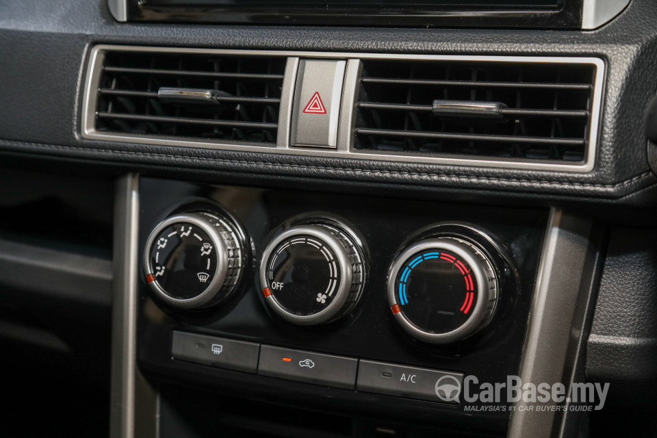 Mitsubishi Xpander NC (2020) Interior