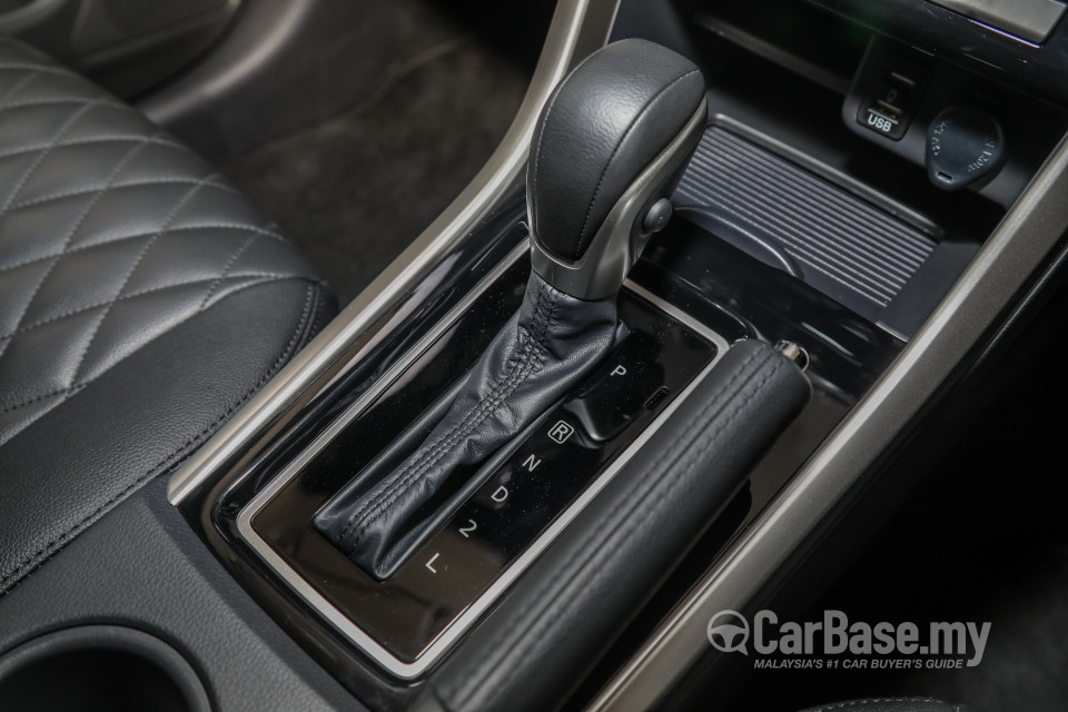 Mitsubishi Xpander NC (2020) Interior