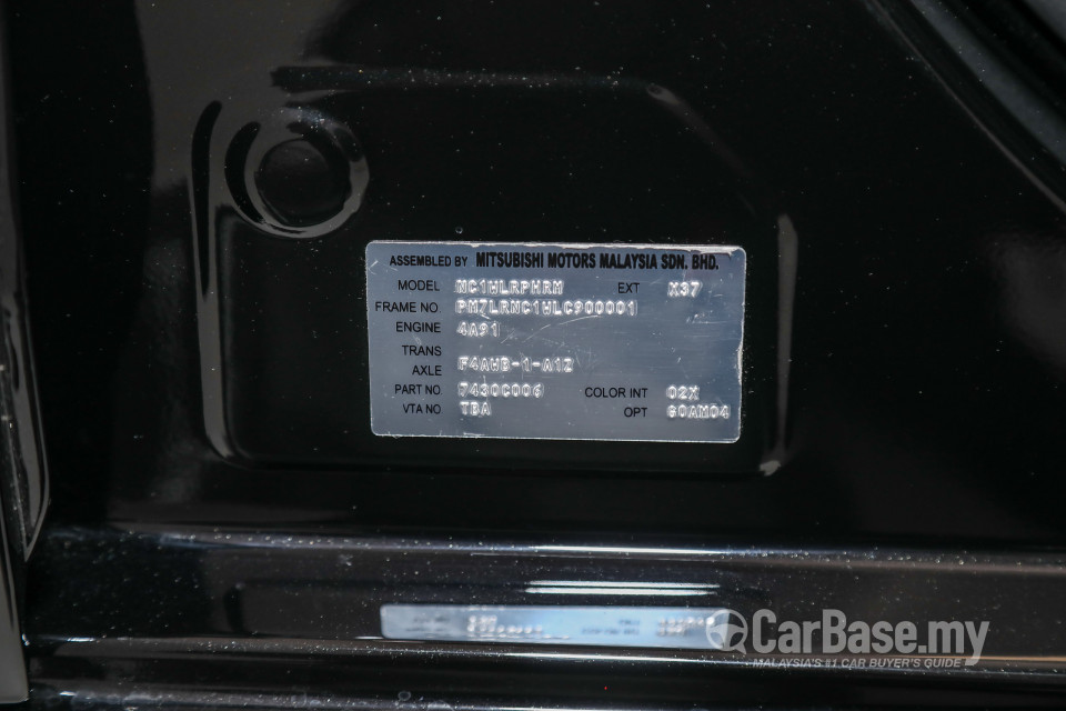 Mitsubishi Xpander NC (2020) Interior