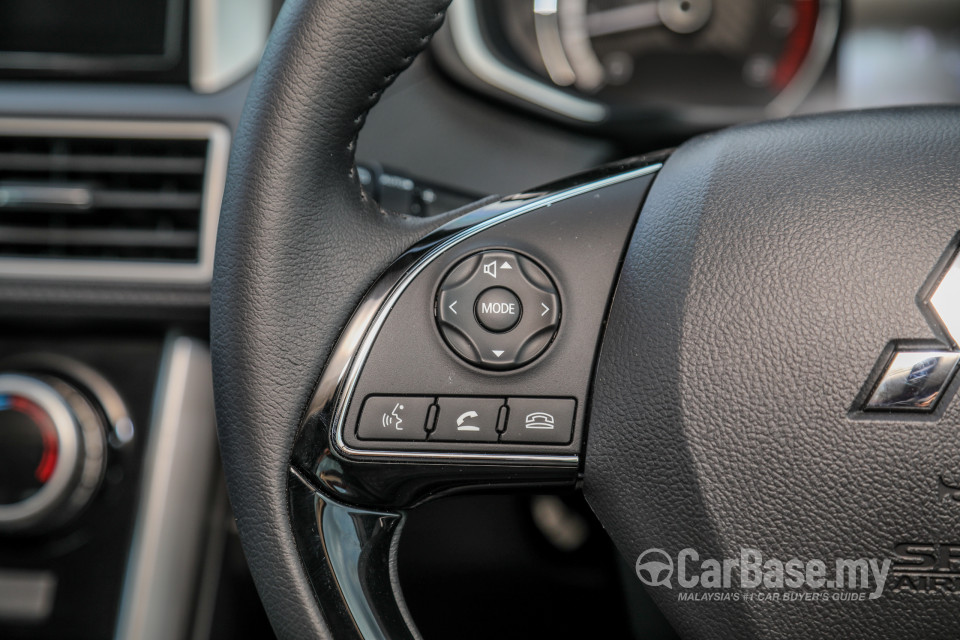 Mitsubishi Xpander NC (2020) Interior