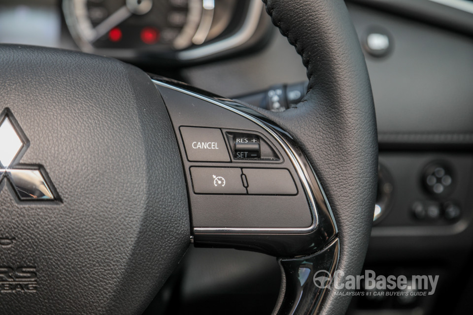 Mitsubishi Xpander NC (2020) Interior
