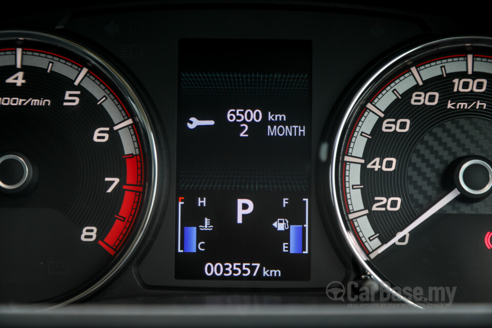 Mitsubishi Xpander NC (2020) Interior