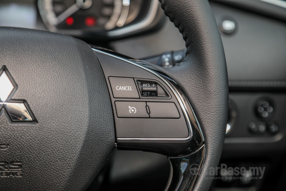Mitsubishi Xpander NC (2020) Interior