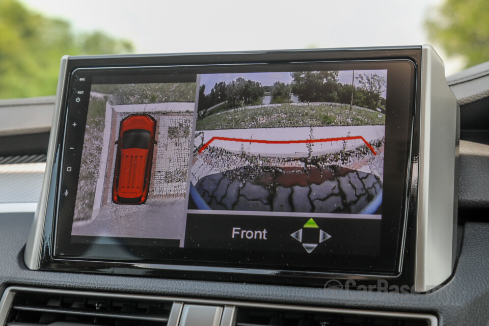 Mitsubishi Xpander NC (2020) Interior