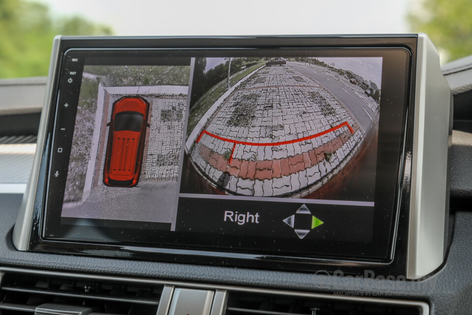 Mitsubishi Xpander NC (2020) Interior