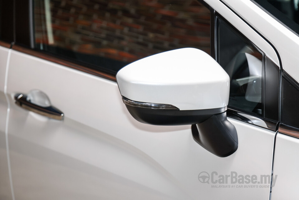 Mitsubishi Xpander NC2W (2024) Exterior