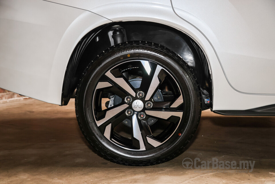 Mitsubishi Xpander NC2W (2024) Exterior