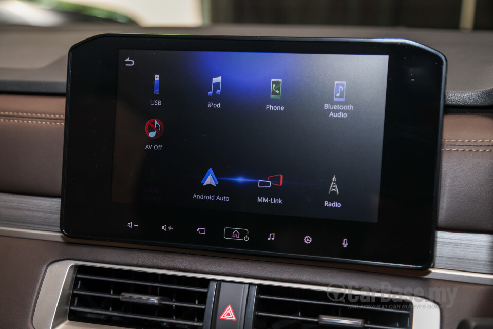 Mitsubishi Xpander NC2W (2024) Interior