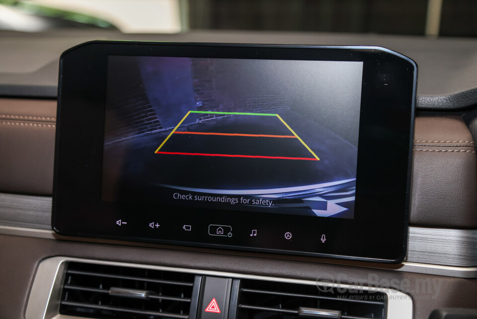 Mitsubishi Xpander NC2W (2024) Interior