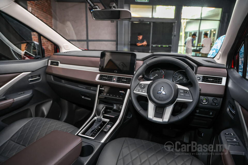 Mitsubishi Xpander NC2W (2024) Interior