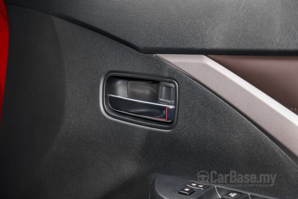 Mitsubishi Xpander NC2W (2024) Interior