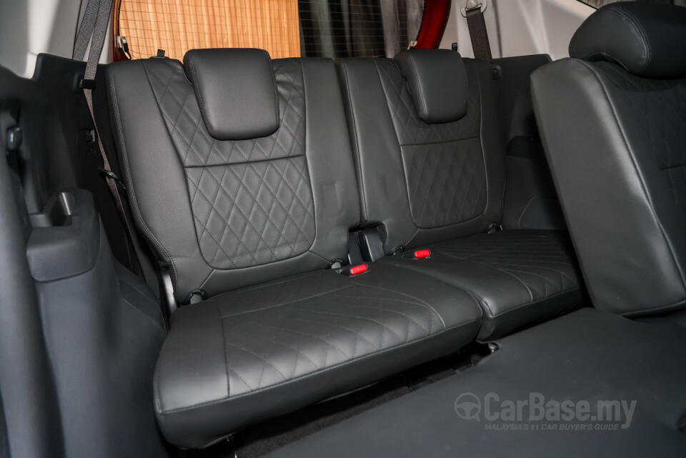 Mitsubishi Xpander NC2W (2024) Interior