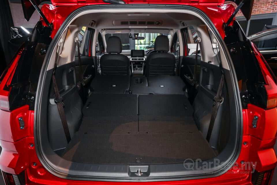 Mitsubishi Xpander NC2W (2024) Interior