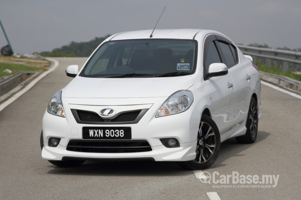 Nissan Almera N17 (2012) Exterior