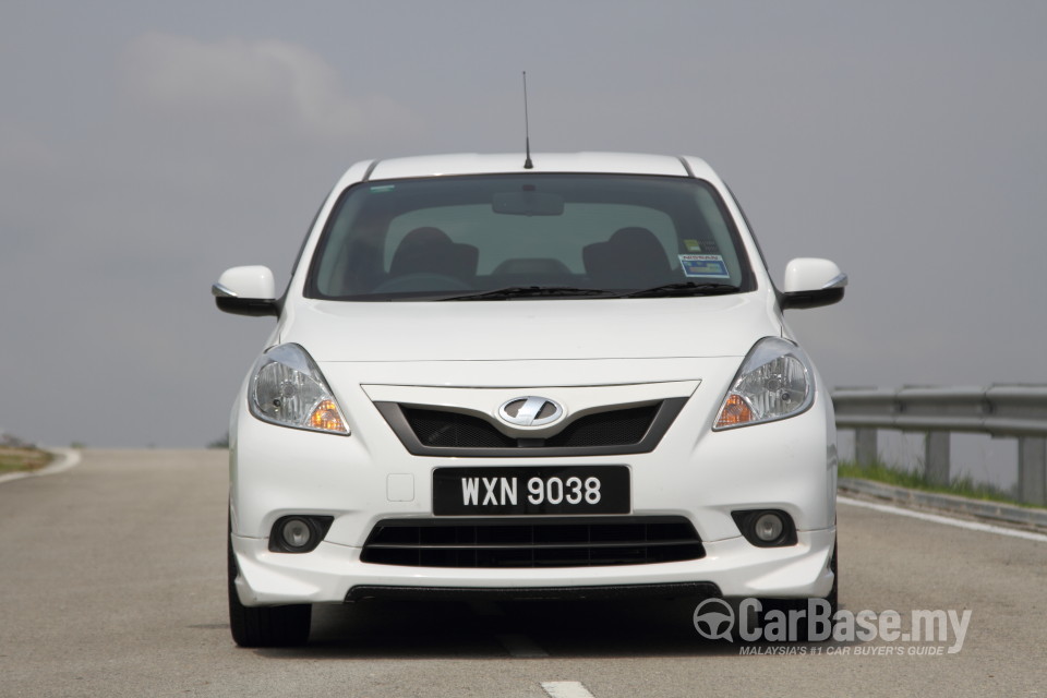 Nissan Almera N17 (2012) Exterior