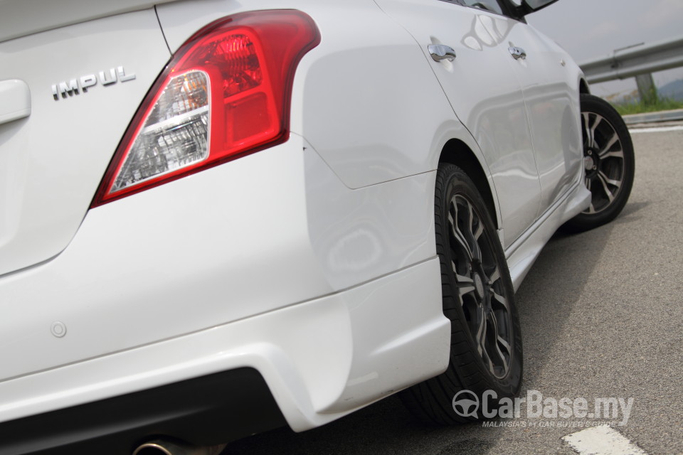 Nissan Almera N17 (2012) Exterior