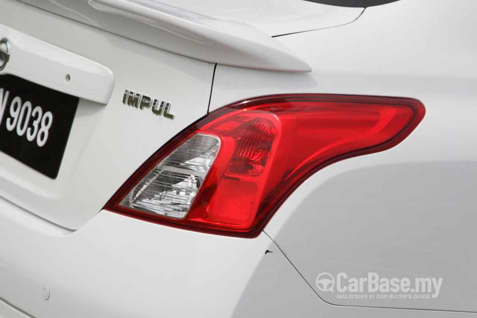 Nissan Almera N17 (2012) Exterior
