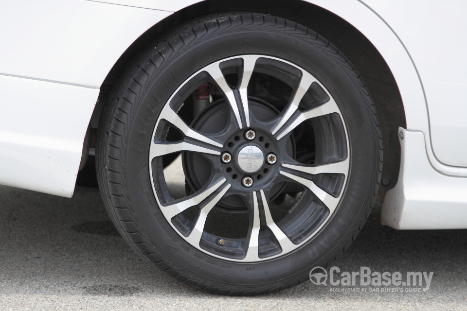 Nissan Almera N17 (2012) Exterior