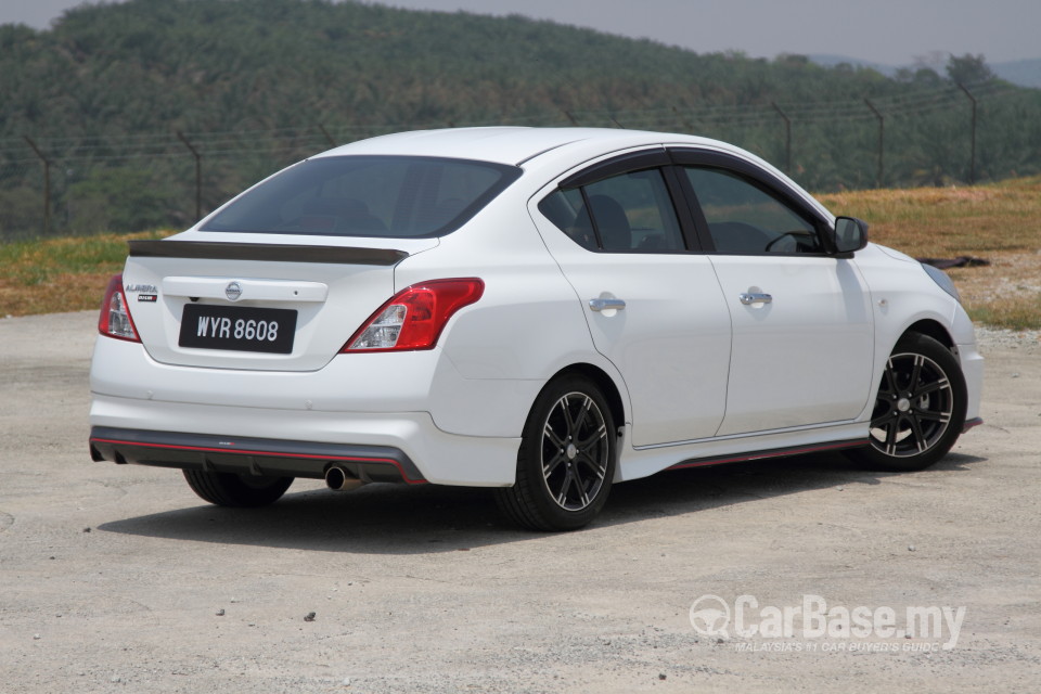 Nissan Almera N17 (2012) Exterior
