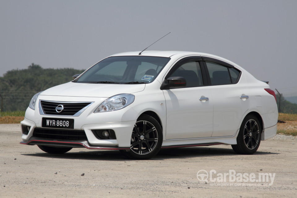 Nissan Almera N17 (2012) Exterior