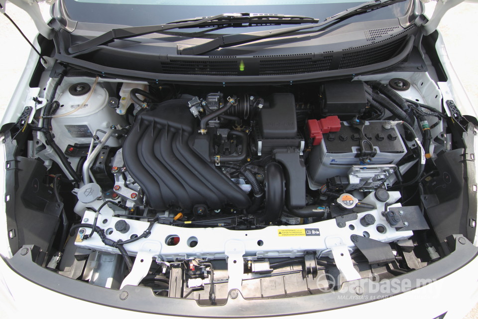 Nissan Almera N17 (2012) Exterior