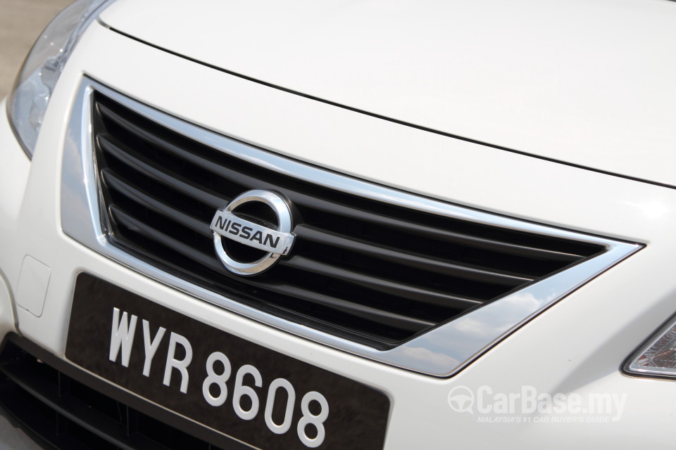 Nissan Almera N17 (2012) Exterior